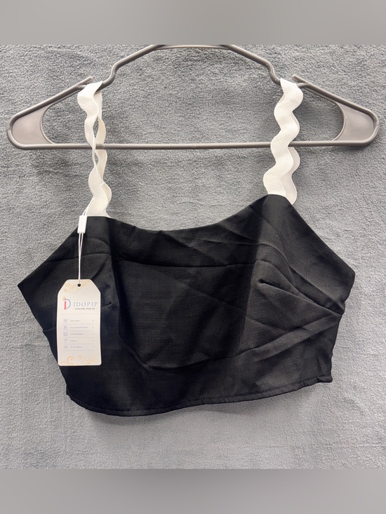 DIDOPIP Tops - DIDOPIP Black Crop Top with White Wavy Straps